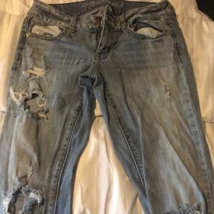 American Eagle Distressed Blue Jeans